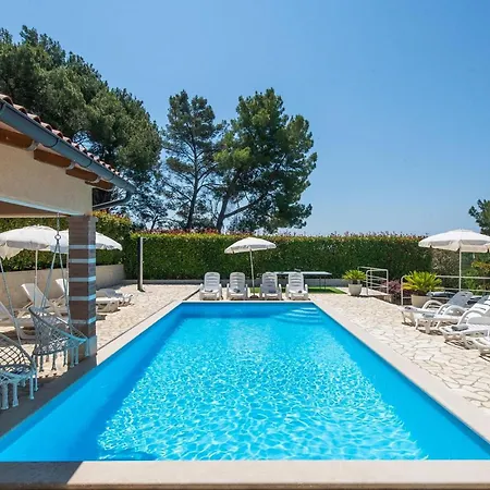 App Marina 4 * Porec
